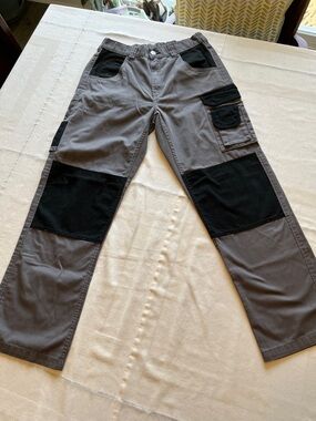 Men's Two-Tone Gray and Black Utility Cargo Pants